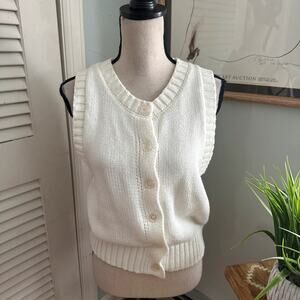 Song of Style Aimee Song Sweater Vest Medium White Button Up Preppy Minimalist